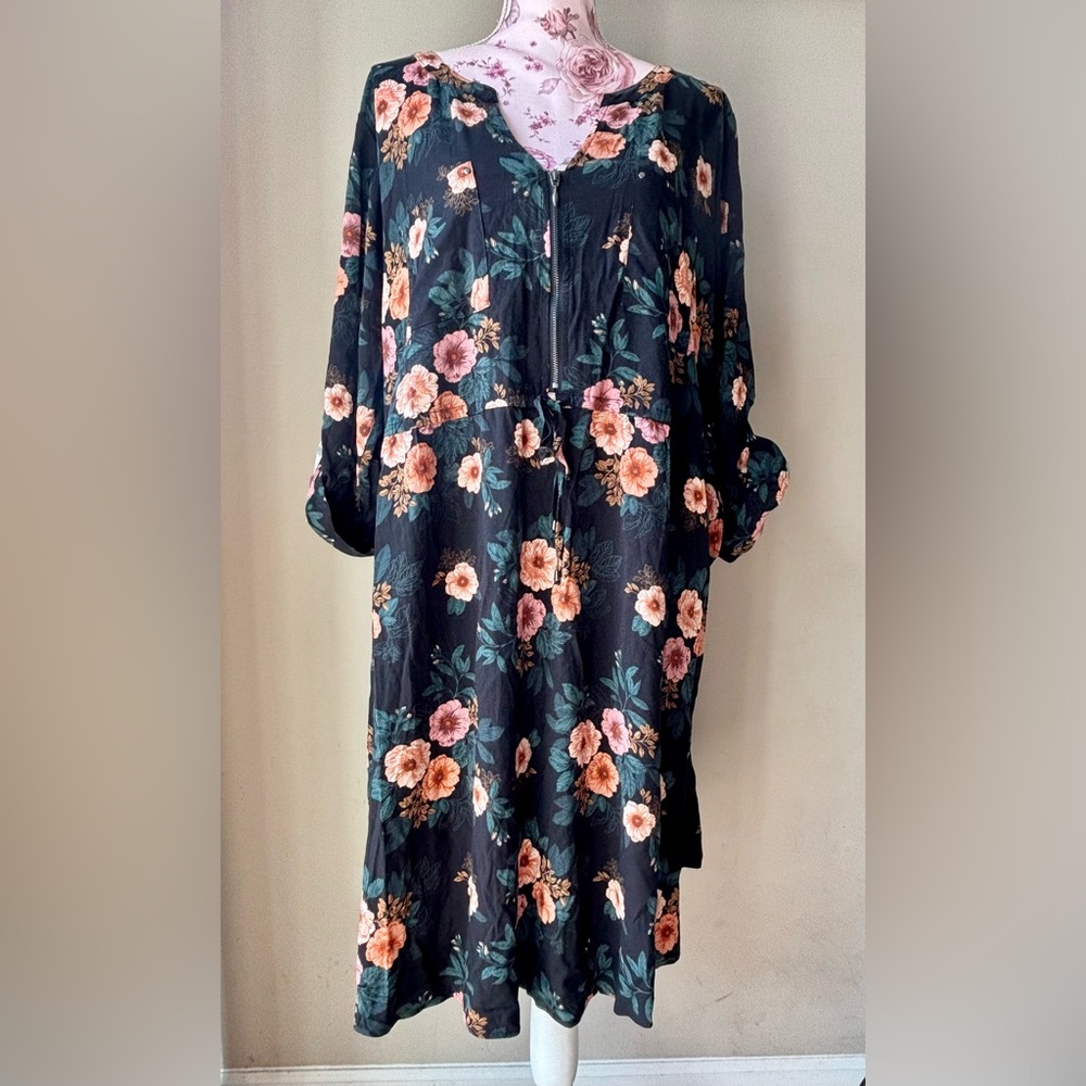 Torrid Dress- Size 3 & New with Tags